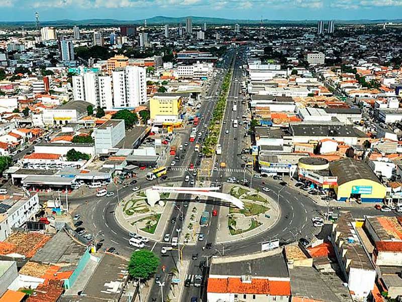 https://bahiatoureceptivo.com.br/services/uploads/_original/transfer-feira-de-santana-199232.jpg